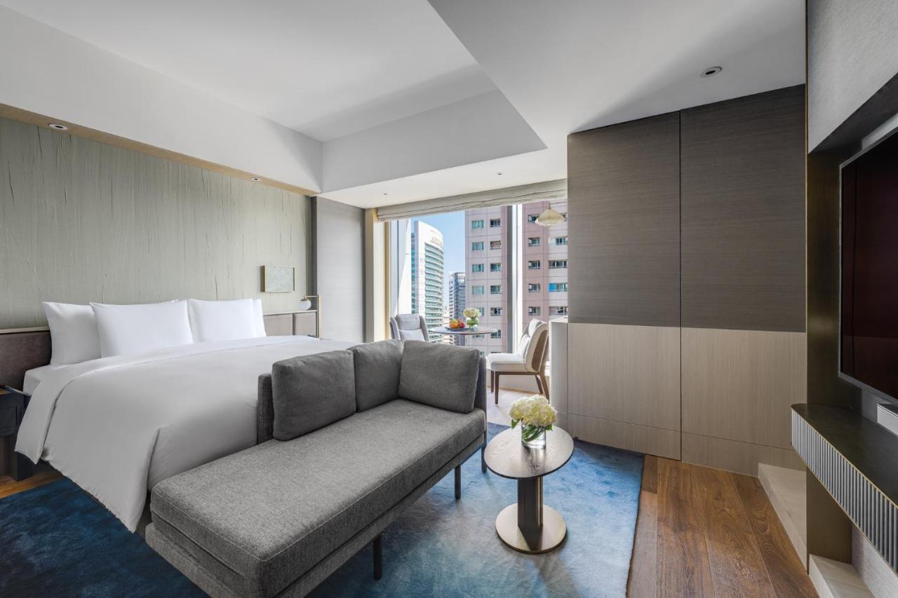 Intercontinental Kaohsiung By Ihg Hotel Eksteriør billede Deluxe Room